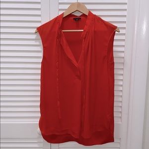 Red shirt sleeve blouse